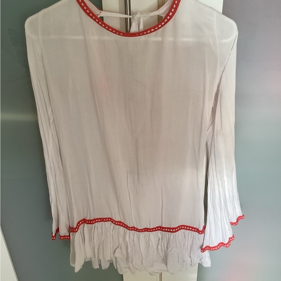 Coverup/tassels - Picture 2 of 3